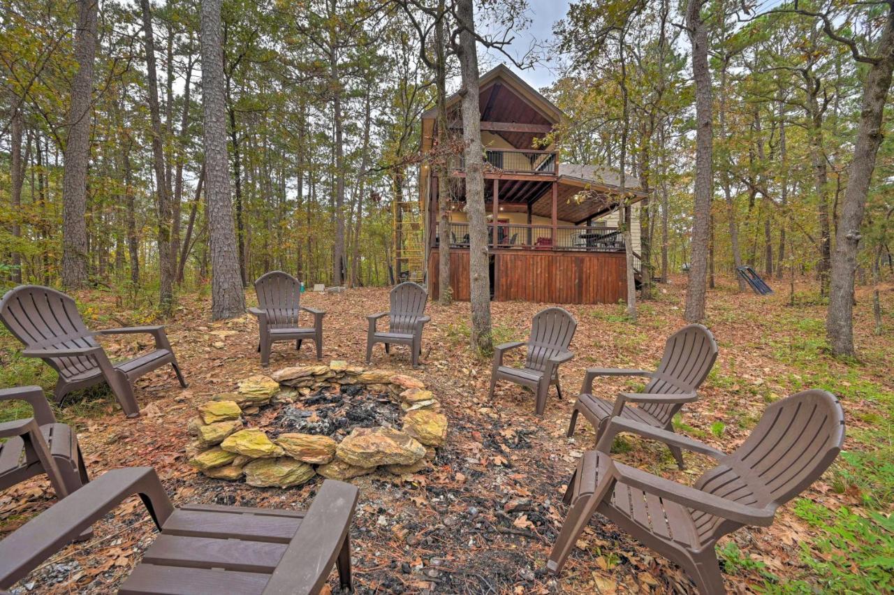 Tudor-Style Broken Bow Cottage With Hot Tub And Decks! Stephens Gap ภายนอก รูปภาพ