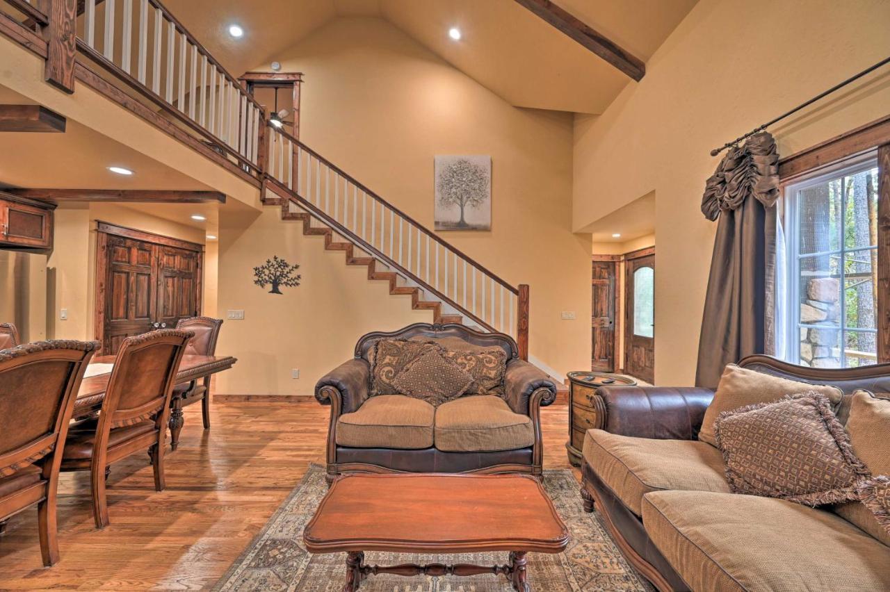 Tudor-Style Broken Bow Cottage With Hot Tub And Decks! Stephens Gap ภายนอก รูปภาพ