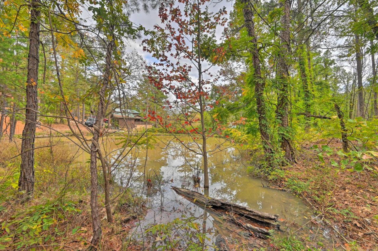 Tudor-Style Broken Bow Cottage With Hot Tub And Decks! Stephens Gap ภายนอก รูปภาพ