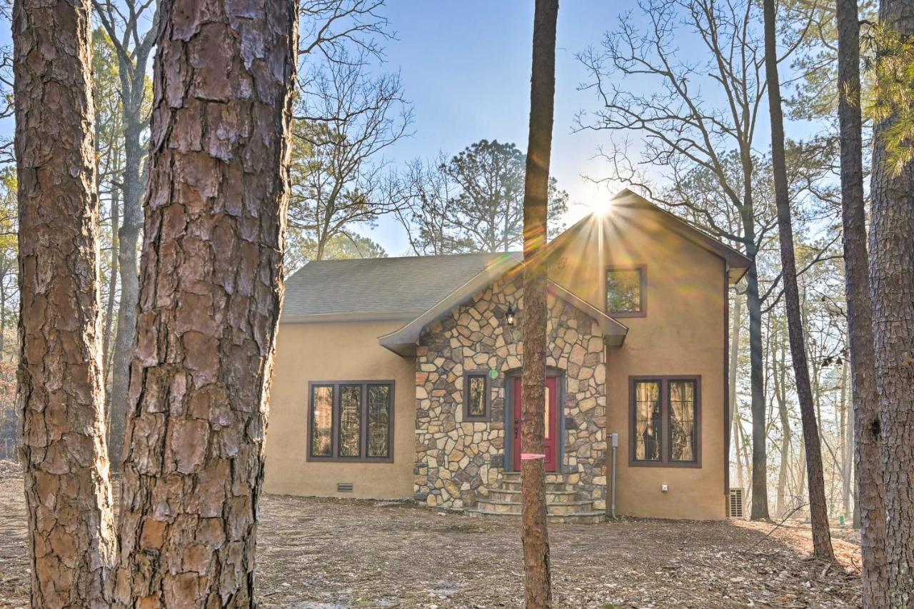 Tudor-Style Broken Bow Cottage With Hot Tub And Decks! Stephens Gap ภายนอก รูปภาพ
